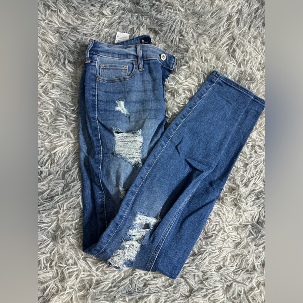 Womens Hollister Ripped Skinny Jeans